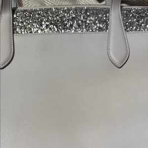 Elegant Gray and Silver Tote with Structured Design